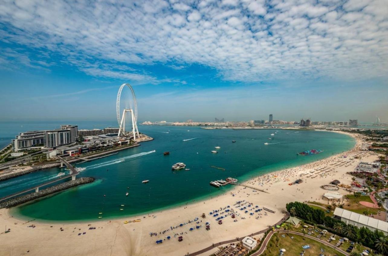 Seaview Beach Hostel Jbr - Walk To Beach - Gym - Pool - Metro Station Дубай Екстериор снимка